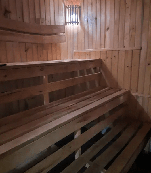 Котеджі "Біля річки"