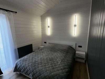 Duo House