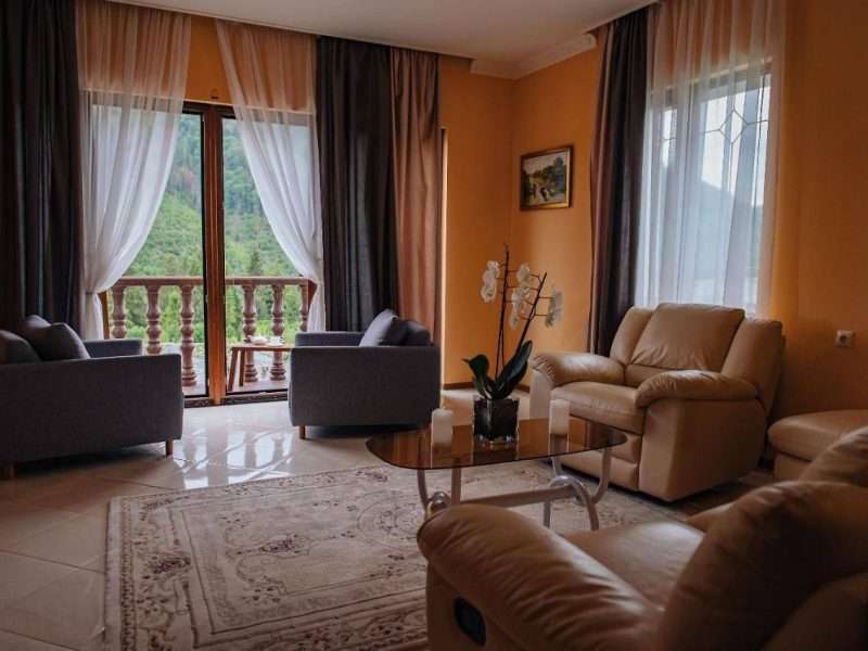 Комплекс відпочинку "Villa OMMO"